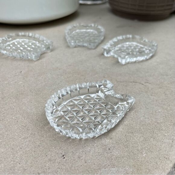 Vintage | MCM mini personal ashtrays set pressed glass party ash trays MCM - Picture 4 of 7